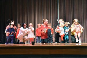 kids performing little stage show